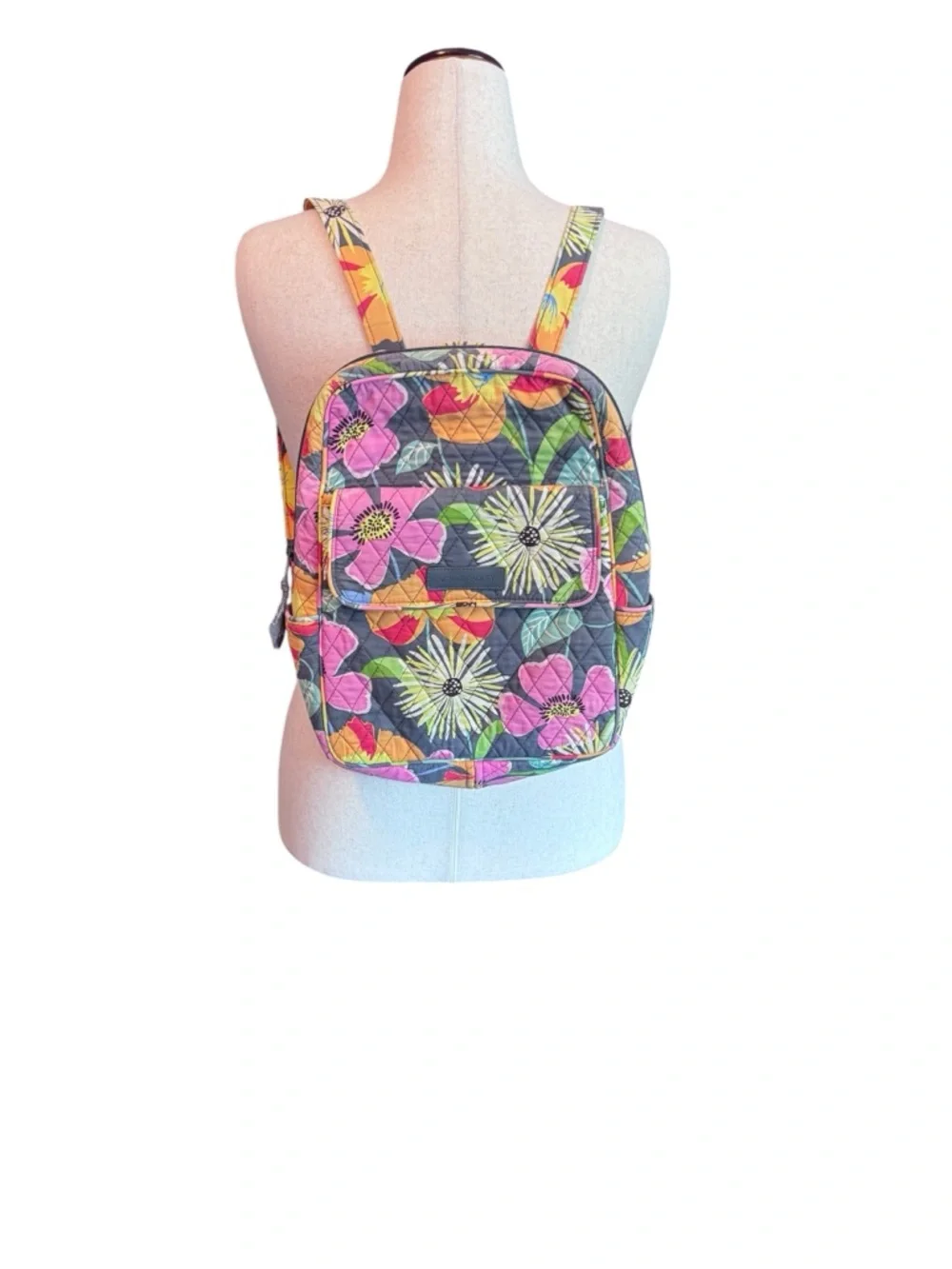 Vera Bradley Quilted Backpack, Jazzy Blooms, VGUC - Picture 2 of 13